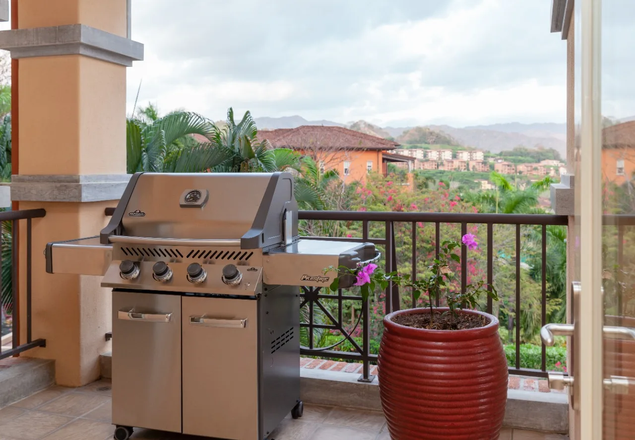 Marbella Luxury Condo (6)