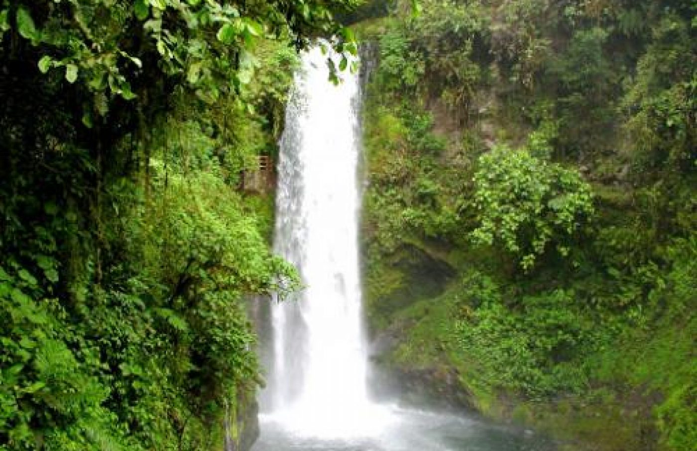 LaPazWaterfall La Paz Waterfall and Gardens